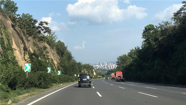 革命老區(qū)振興打下“樁基”(奮進(jìn)新征程 建功新時(shí)代)