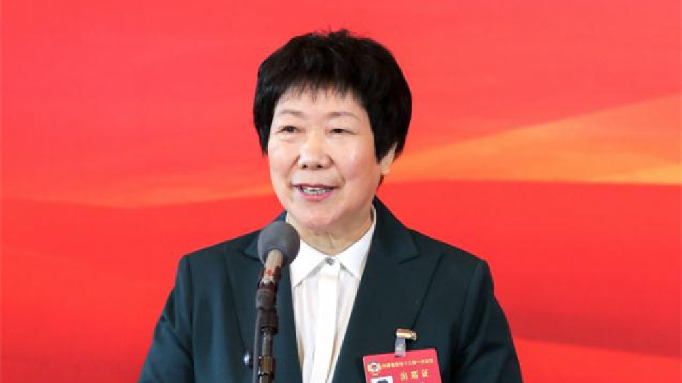 聚焦委員通道｜“小胖墩”、“小眼鏡”健康體魄咋實(shí)現(xiàn)？省