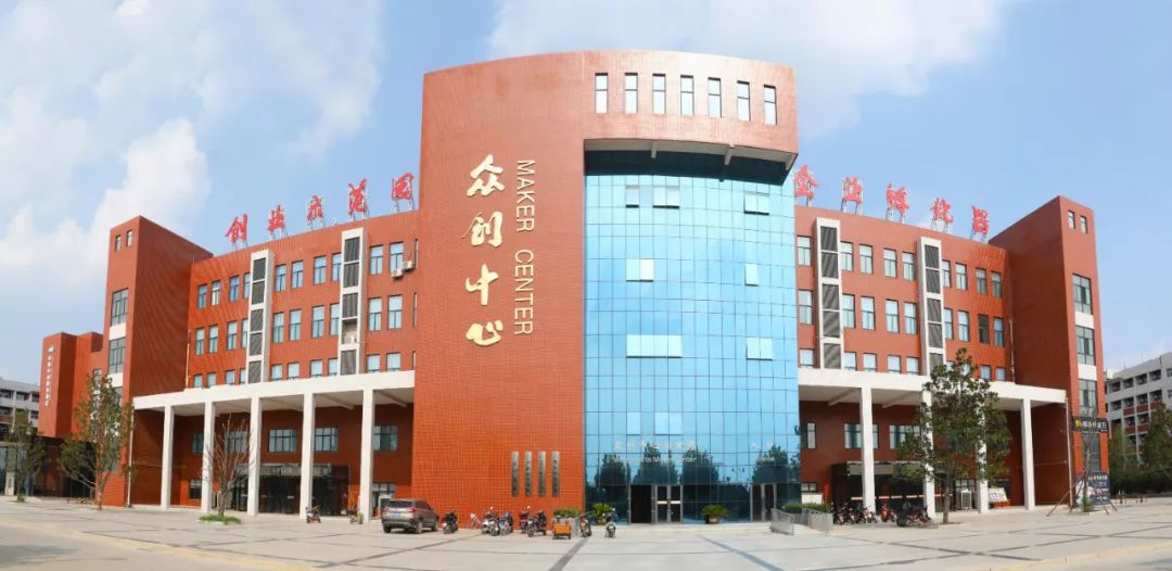 鄭州科技學(xué)院